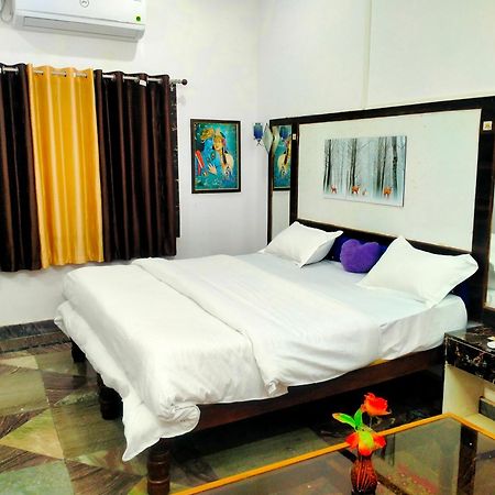Eastern Gate Homestay Khajurāho Dış mekan fotoğraf