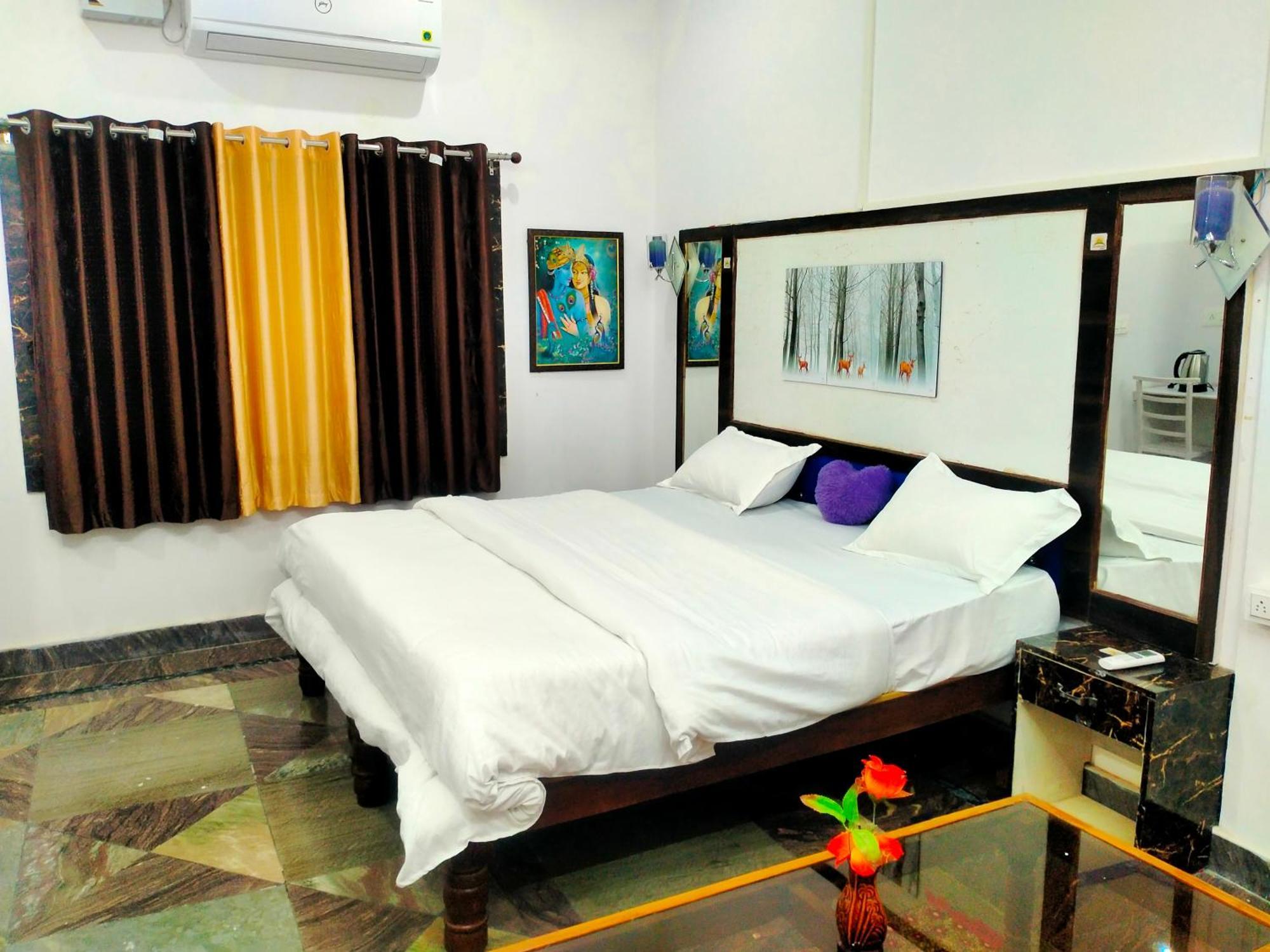 Eastern Gate Homestay Khajurāho Dış mekan fotoğraf