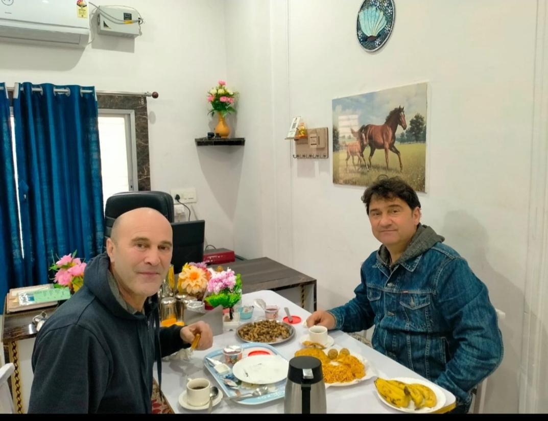 Eastern Gate Homestay Khajurāho Dış mekan fotoğraf